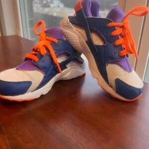 Kids Nike Huarache Sneakers